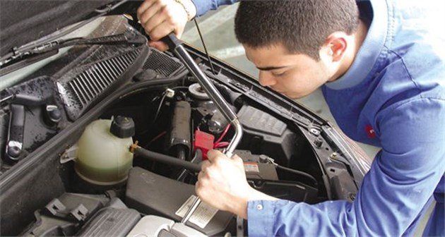 37911-car -mechanic -fix -06